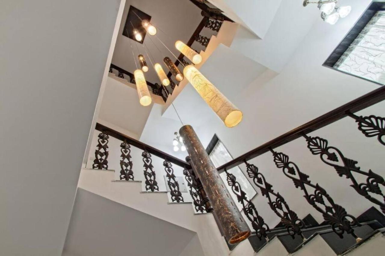 Luxury Rental With Kids Playroom In Goa Calangute Eksteriør billede