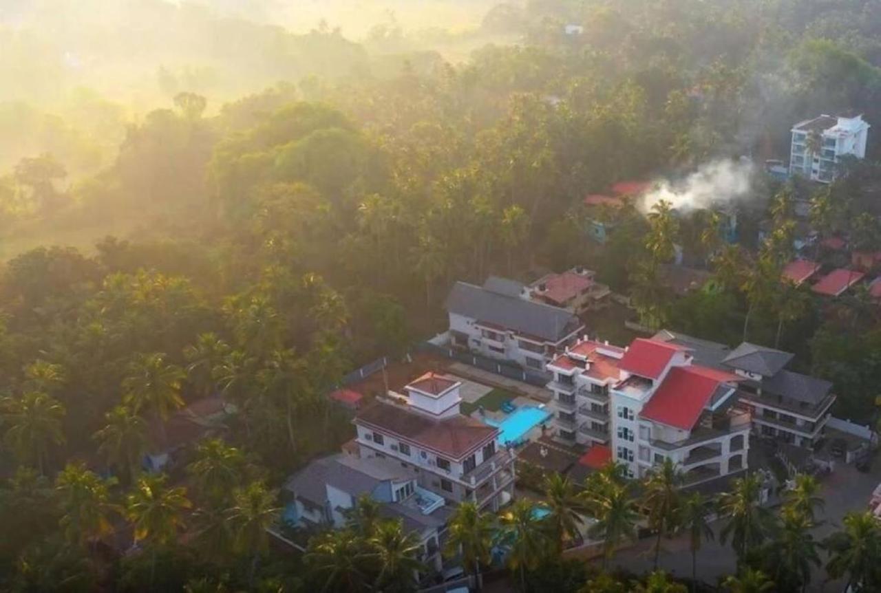 Luxury Rental With Kids Playroom In Goa Calangute Eksteriør billede
